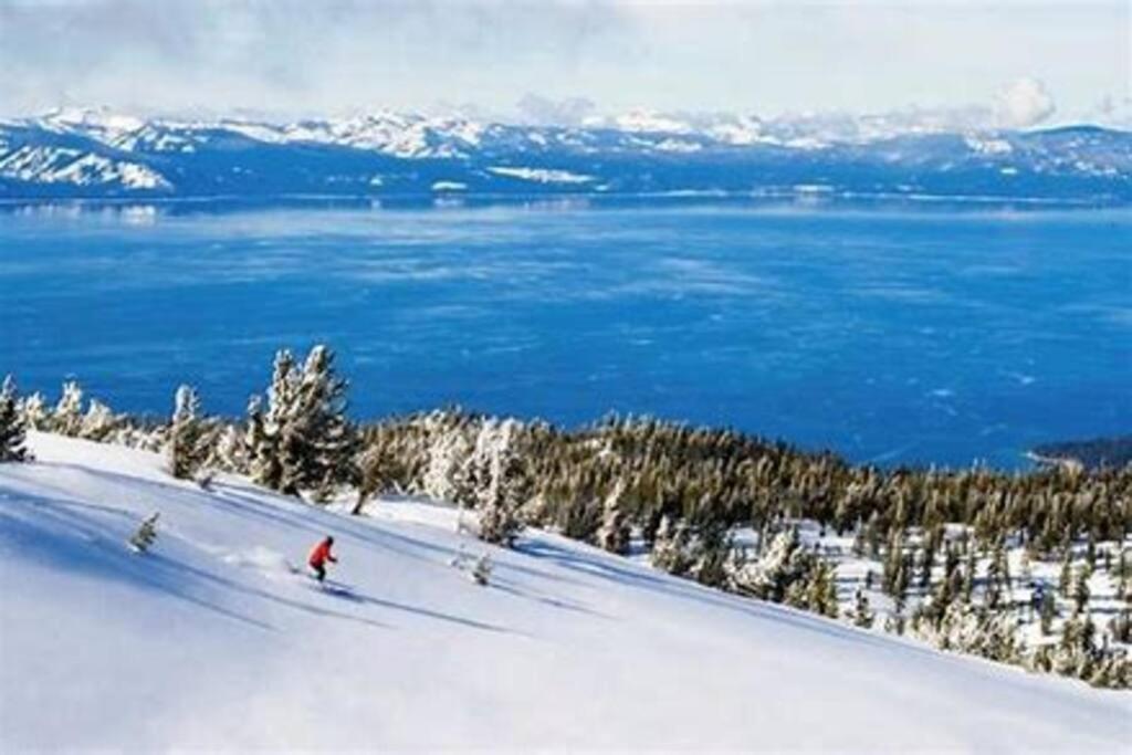 Ski In/Out - Zalanta - Great Location- 2 Hot Tubs - Heated Pool Саут Лейк Тахо Екстериор снимка